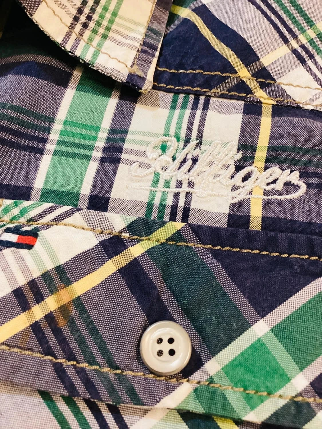 Camisa Tommy Hilfiger 14 en Muy Buen Estado 💚