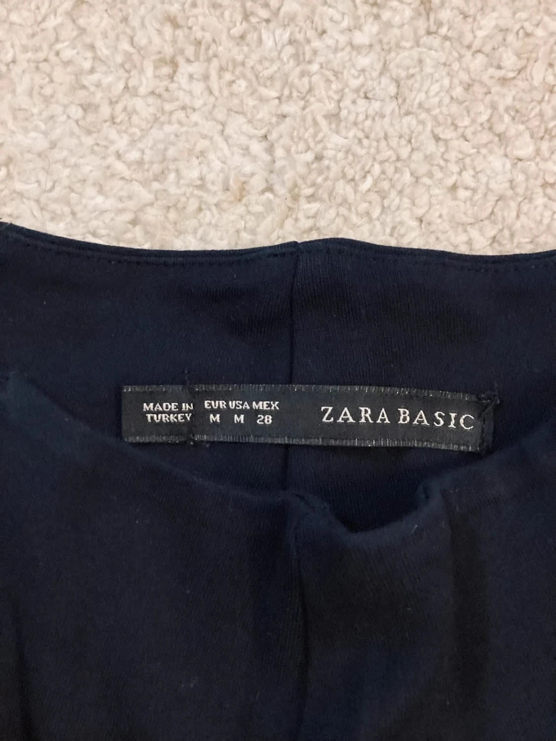 Legging Zara M en Très Bon État 🌟