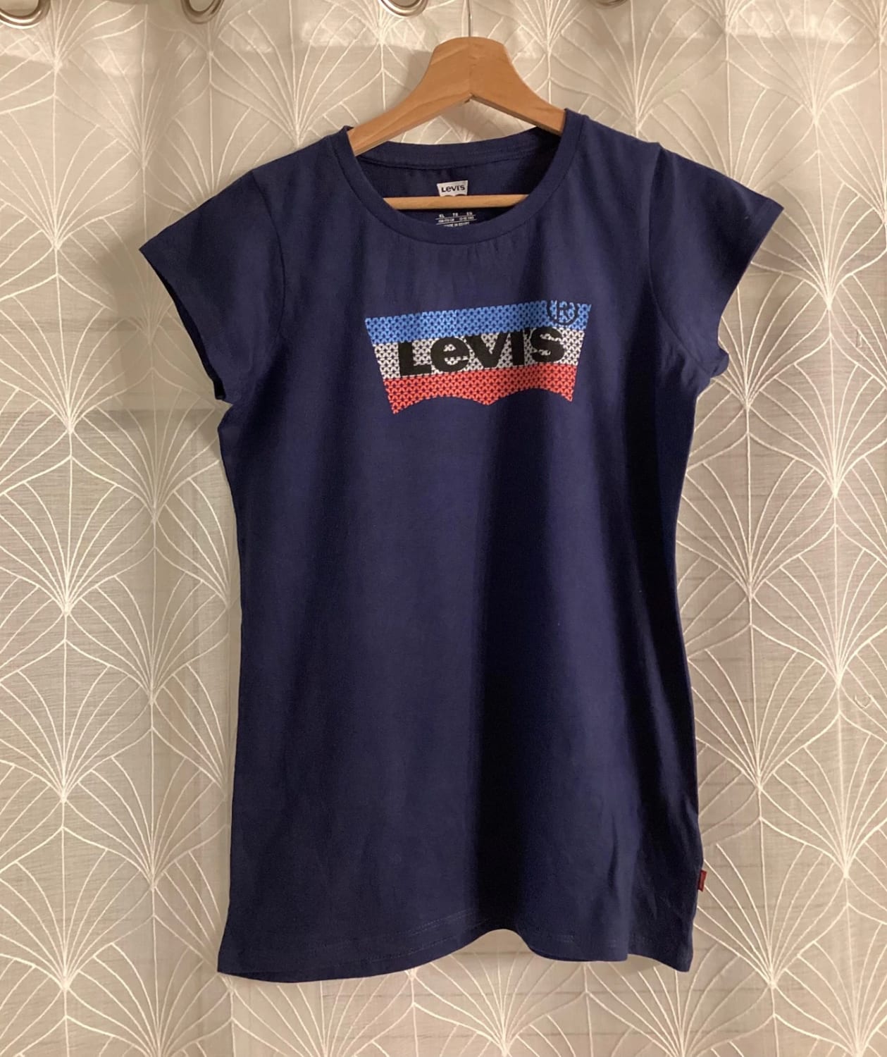 Camiseta Lévis - 13A - Muy Buen Estado Niña