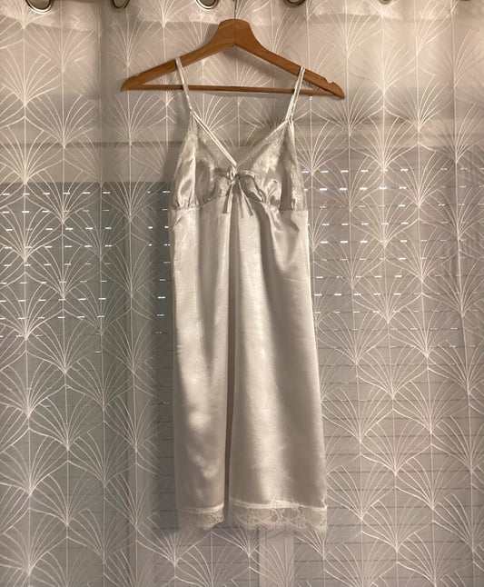 Robe de Nuit Blanche - Taille S