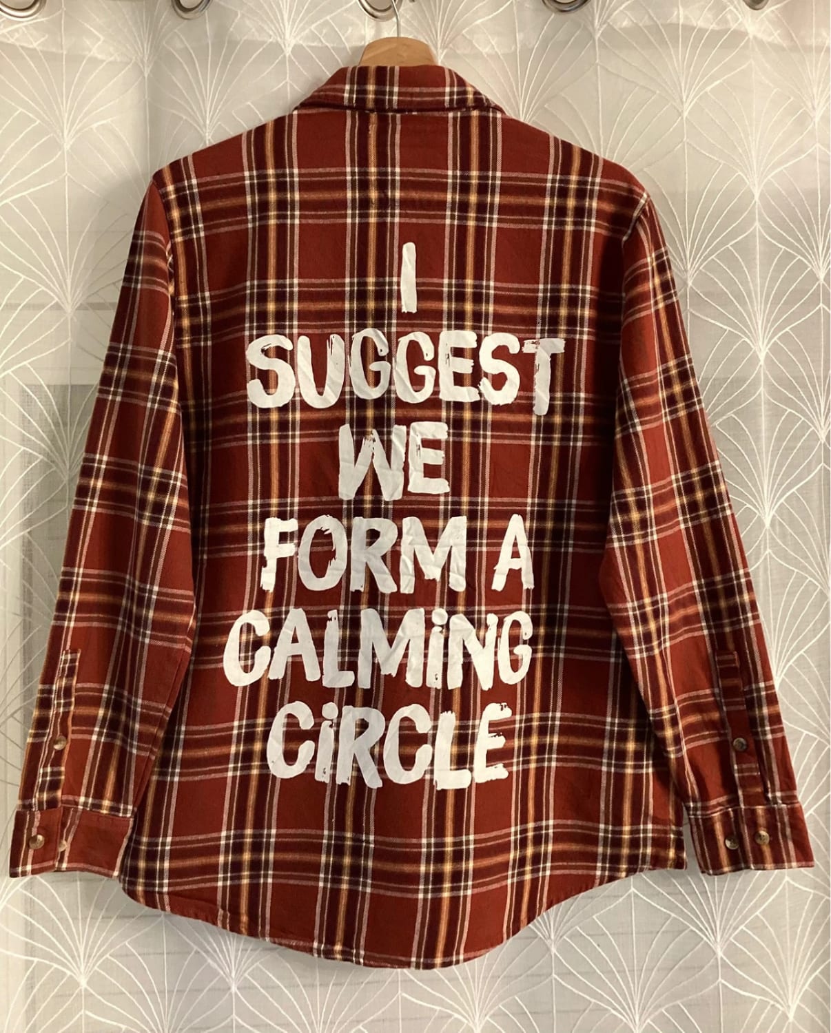 Cakeworthy Hocus Pocus M Shirt - Very Good Condition