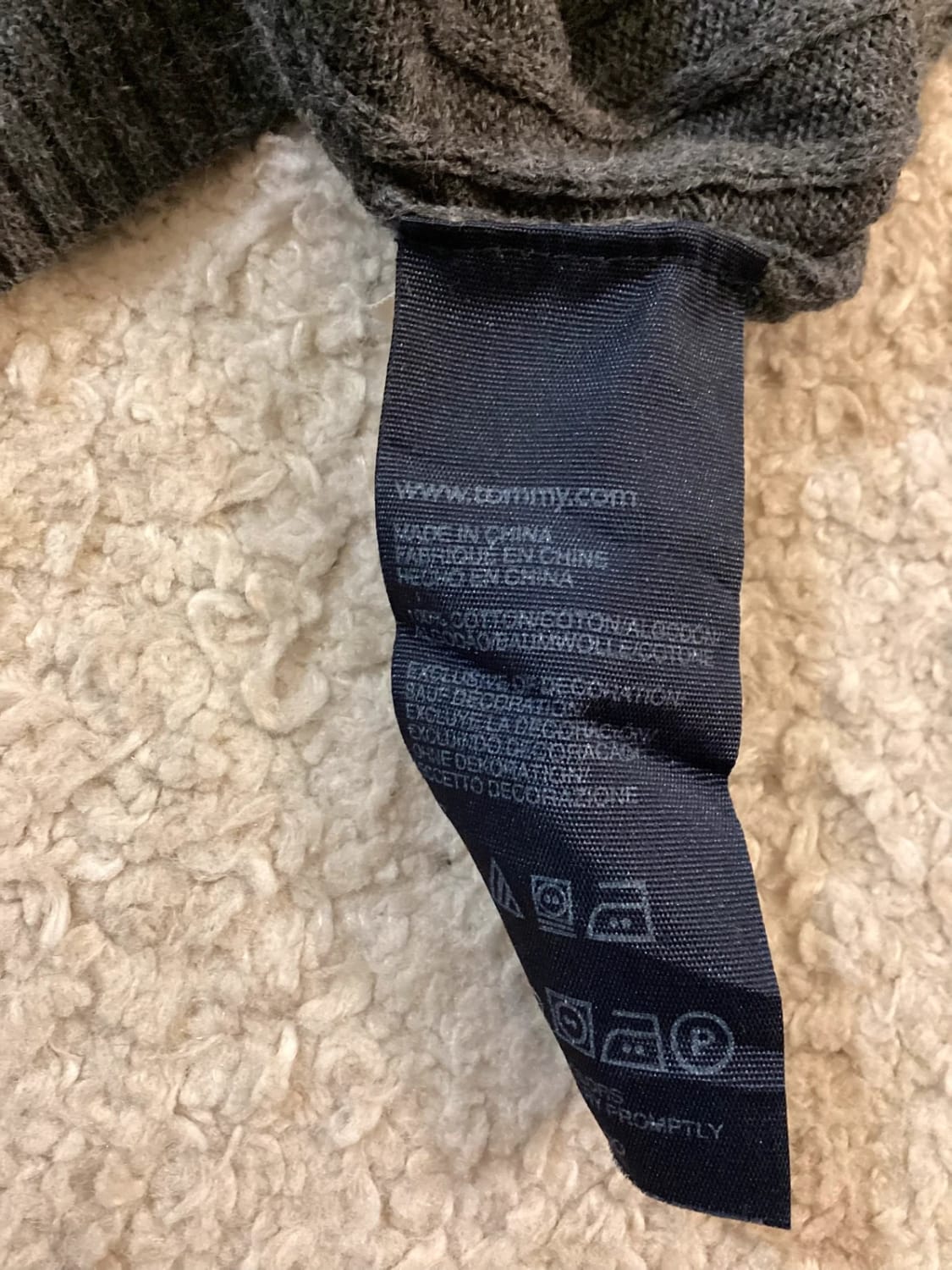 Sweat Tommy Hilfiger L/G - Très Bon État