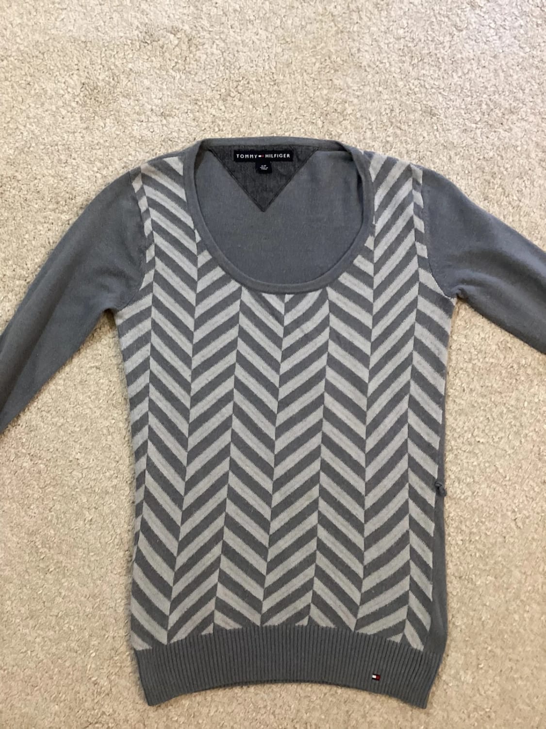 Sweat Tommy Hilfiger S/P - Très Bon État