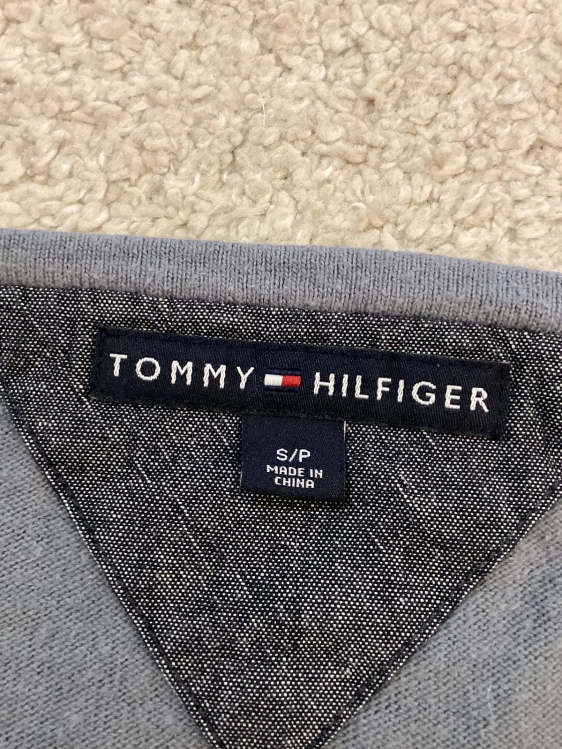 Sweat Tommy Hilfiger S/P - Très Bon État