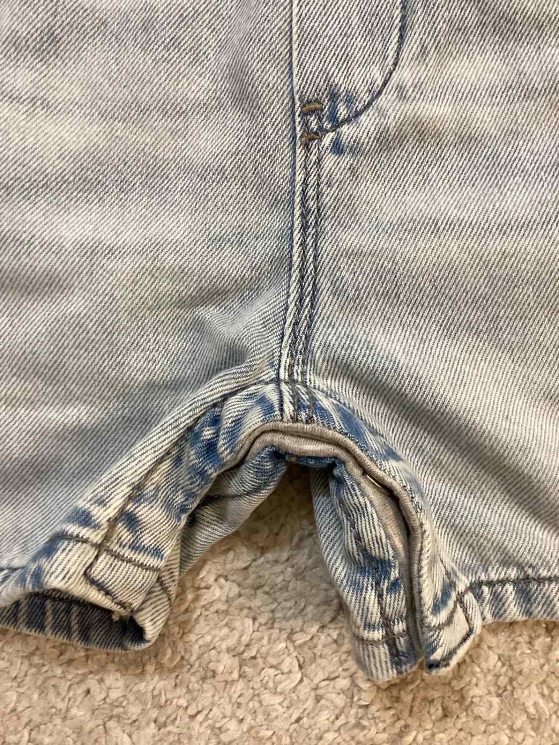 👖 Combi-short Jeans C&A Baby - Bleu Clair - 6-9 Mois - NEUF avec étiquette - Garçon