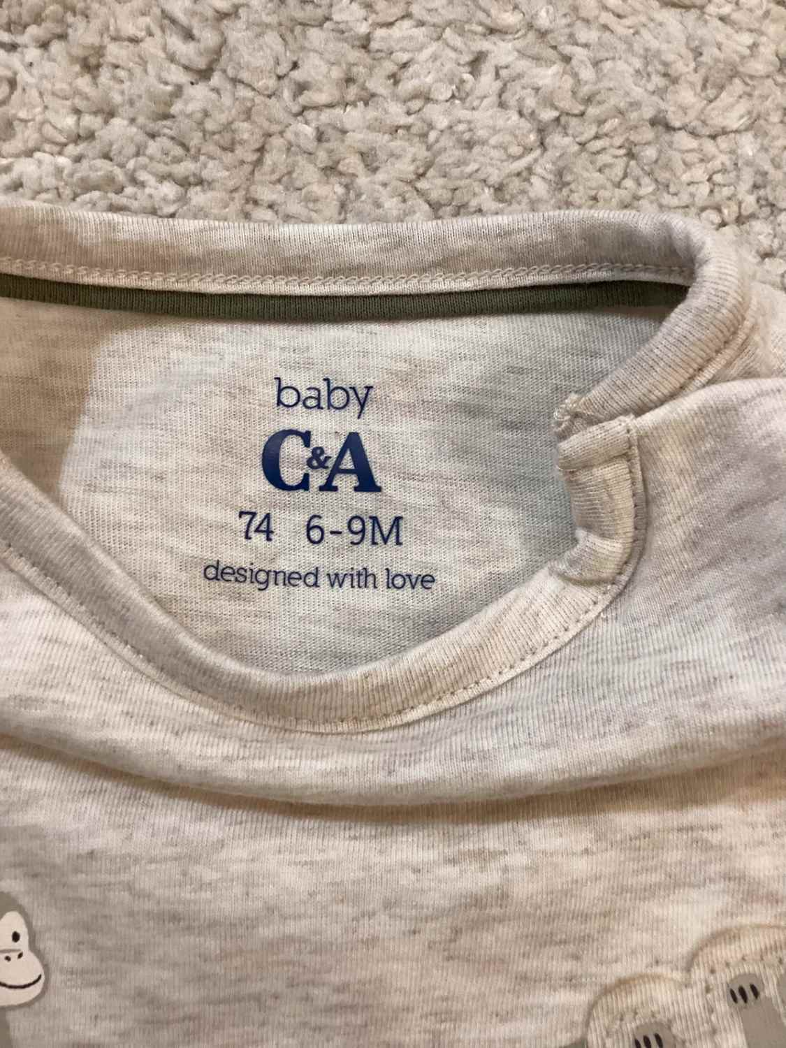 👕 T-shirt C&A Baby - Beige - 6-9 Mois - NEUF avec étiquette - Garçon