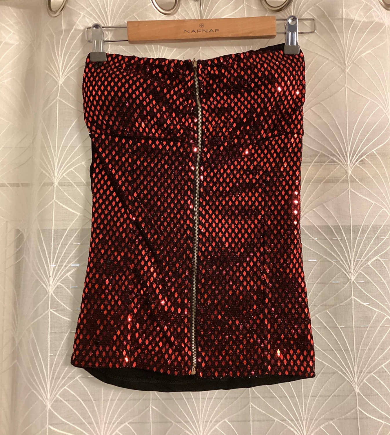 🖤🔴 Top Épaule Dénudée - Noir/Rouge - Taille S - Polyester/Elastane