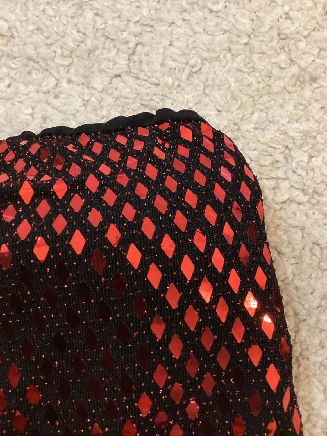 🖤🔴 Top Épaule Dénudée - Noir/Rouge - Taille S - Polyester/Elastane