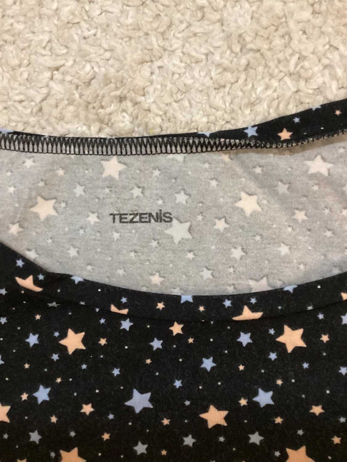 🎨 Top Tezenis à Motif - Noir/Bleu/Abricot - Taille S - Coton/Elastane