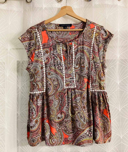 🌈 Blusa Tommy Hilfiger Multicolorida - Tamanho M