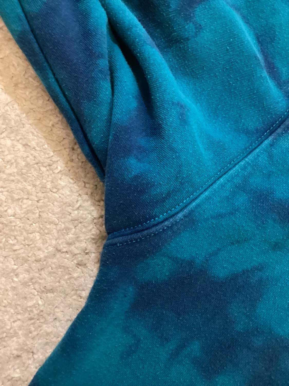 🍃 Pull Levi's à Capuche - Vert Forêt