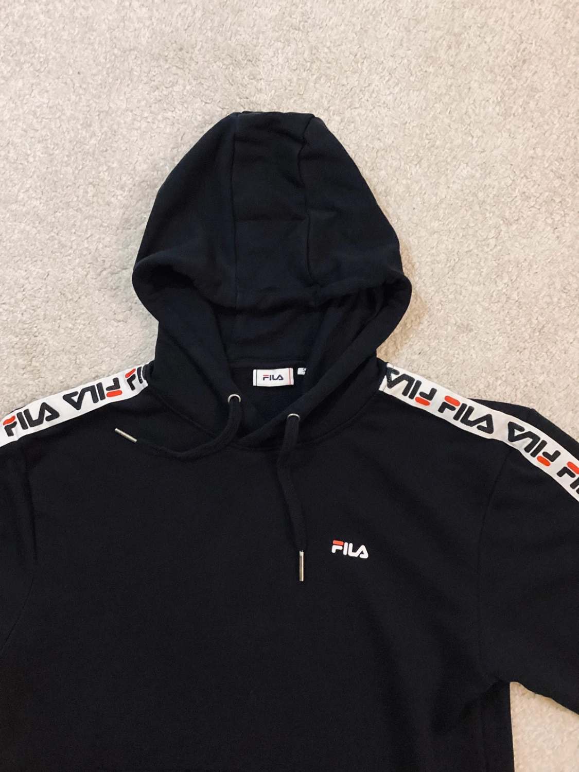🖤 Pull à Capuche Fila - Noir - Taille S