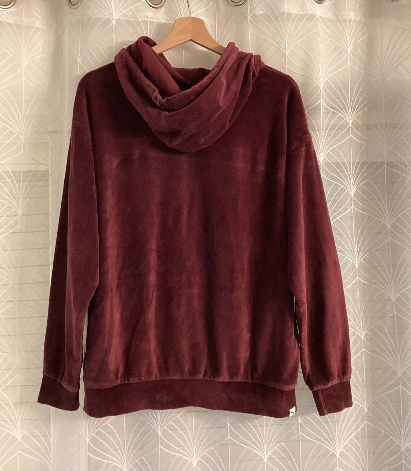 🔥 Pull à capuche Puma Bordeaux - Taille XS/TP - État parfait