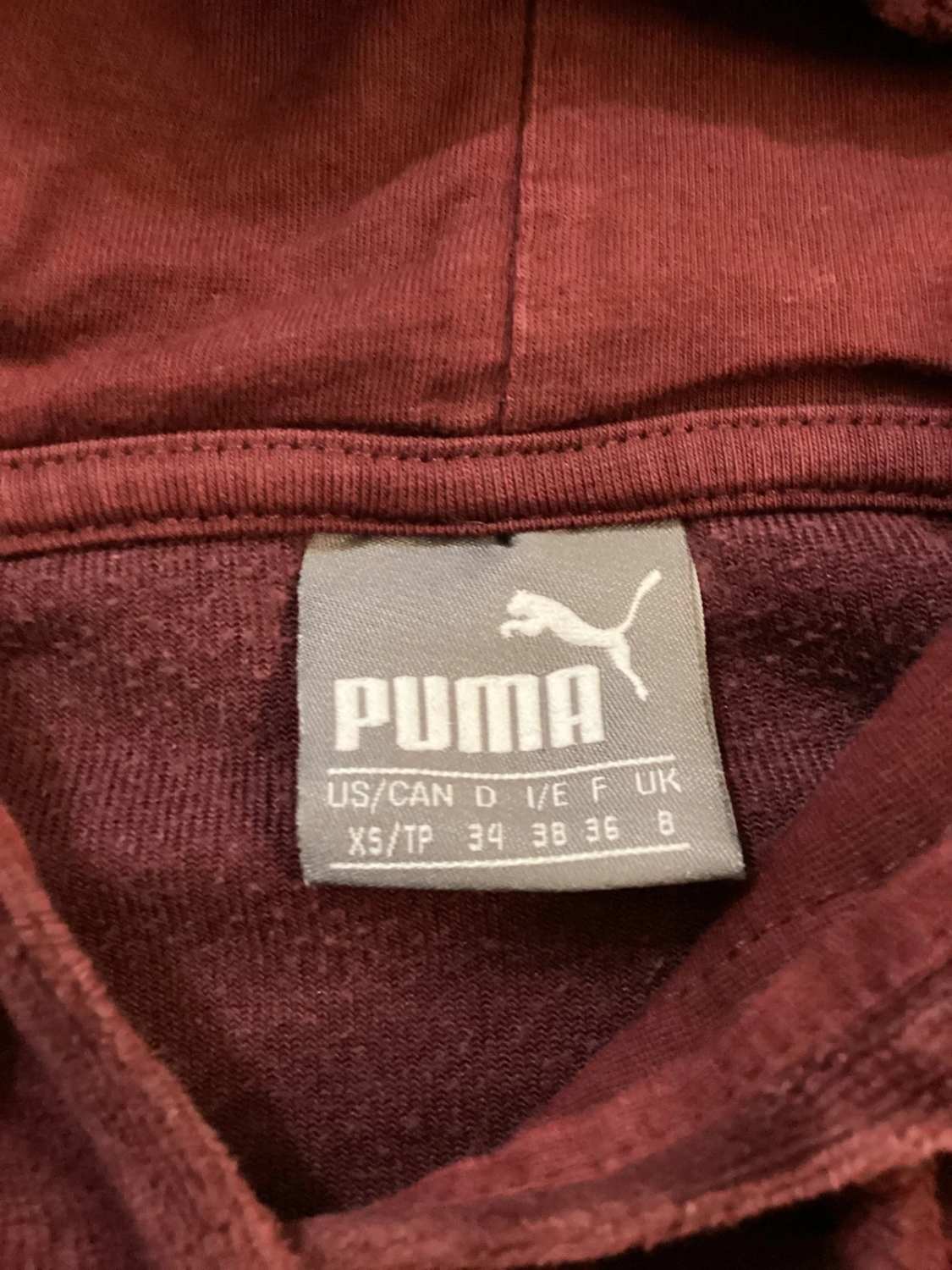 🔥 Pull à capuche Puma Bordeaux - Taille XS/TP - État parfait
