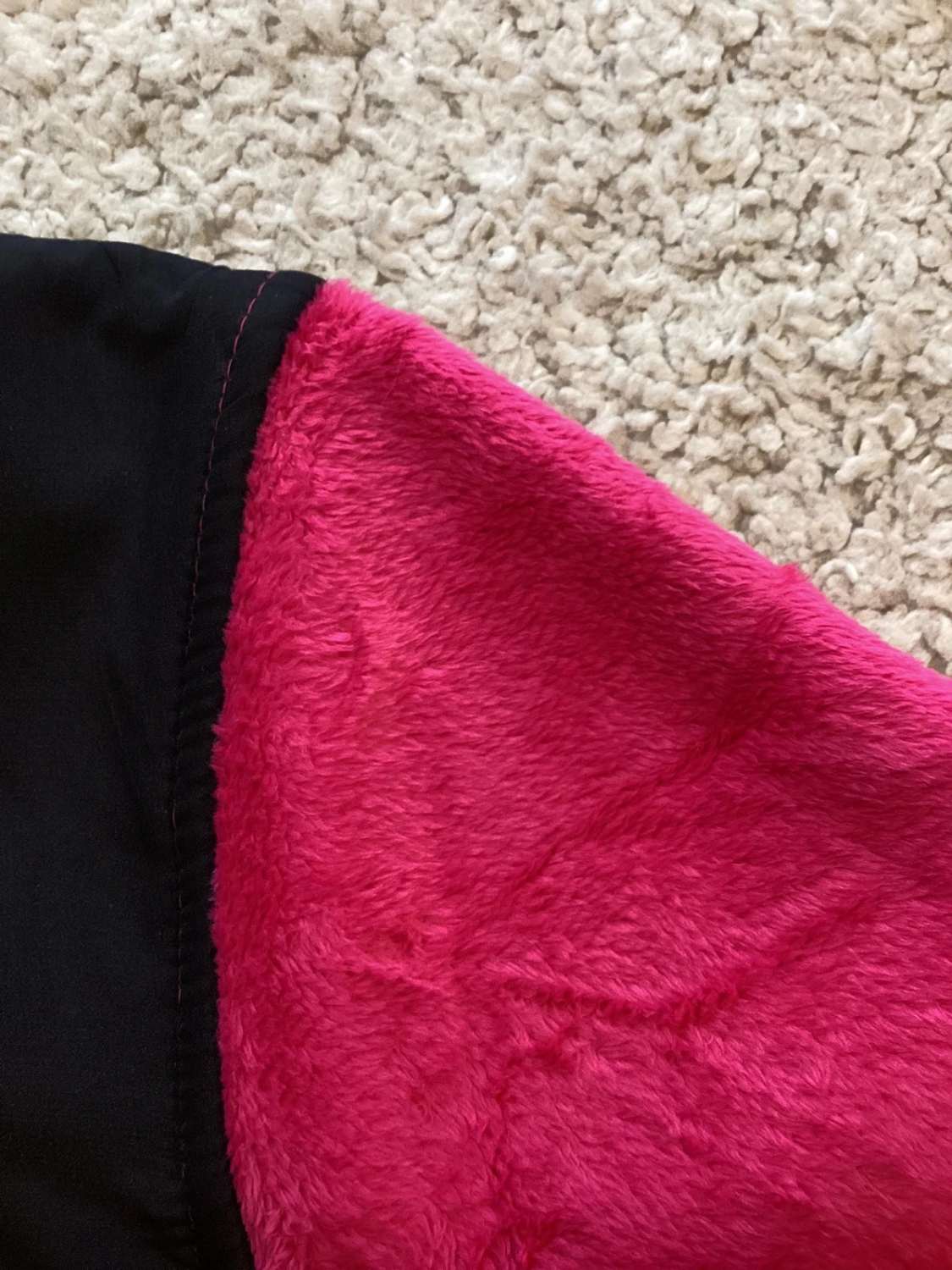 💖🖤 Veste Polaire Fila Sport - Fuchsia & Noir - Taille S