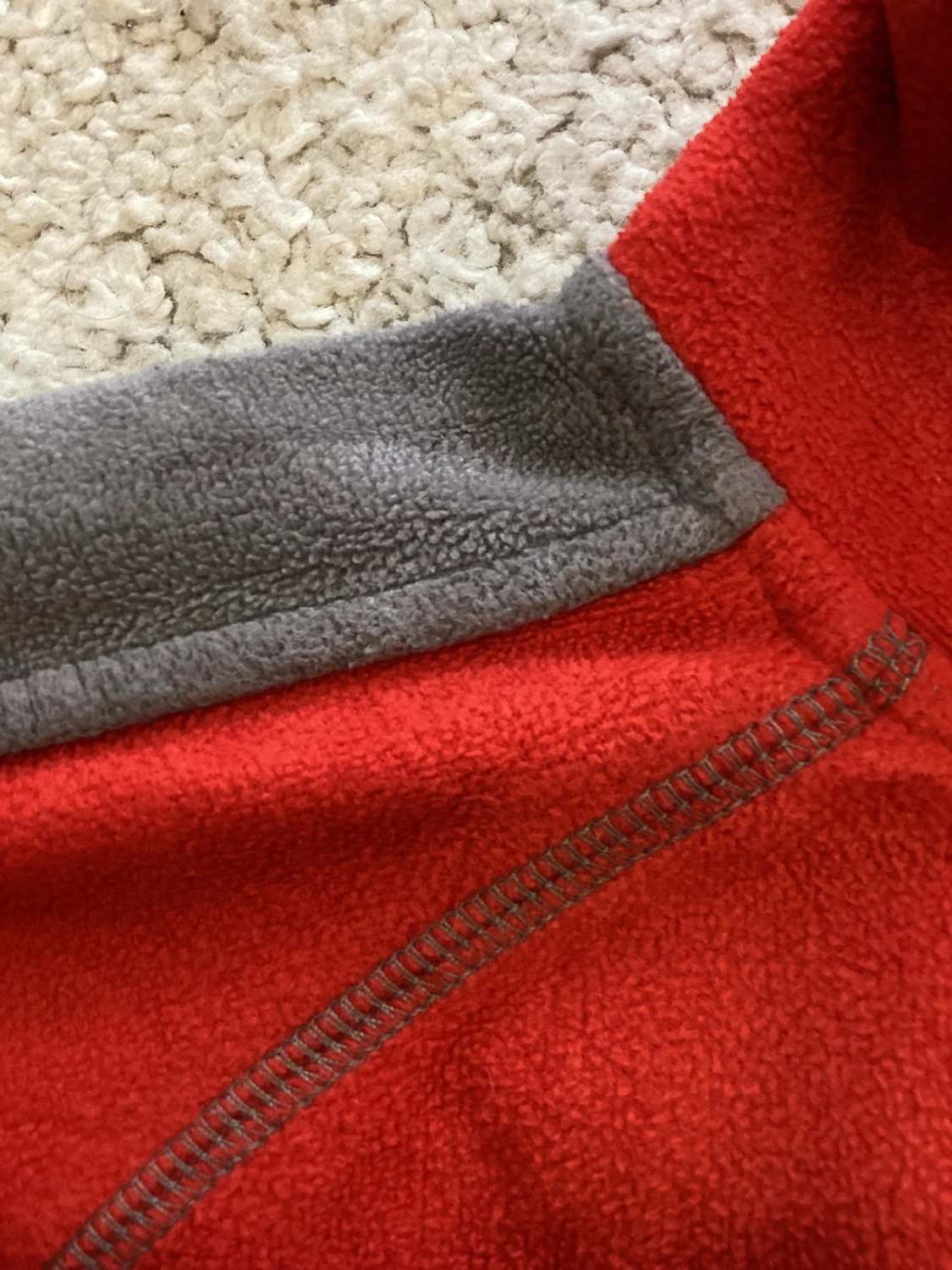 🔴🐘 Pull Polaire Start - Rouge & Gris - Taille L