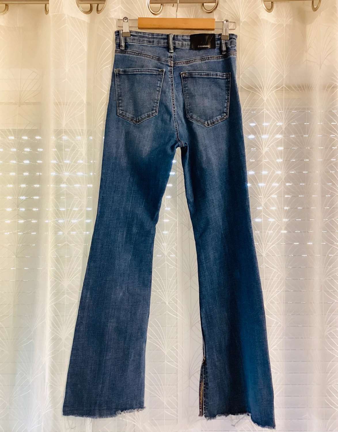 Jeans Évasé Stradivarius Bleu Délavé - Taille W28