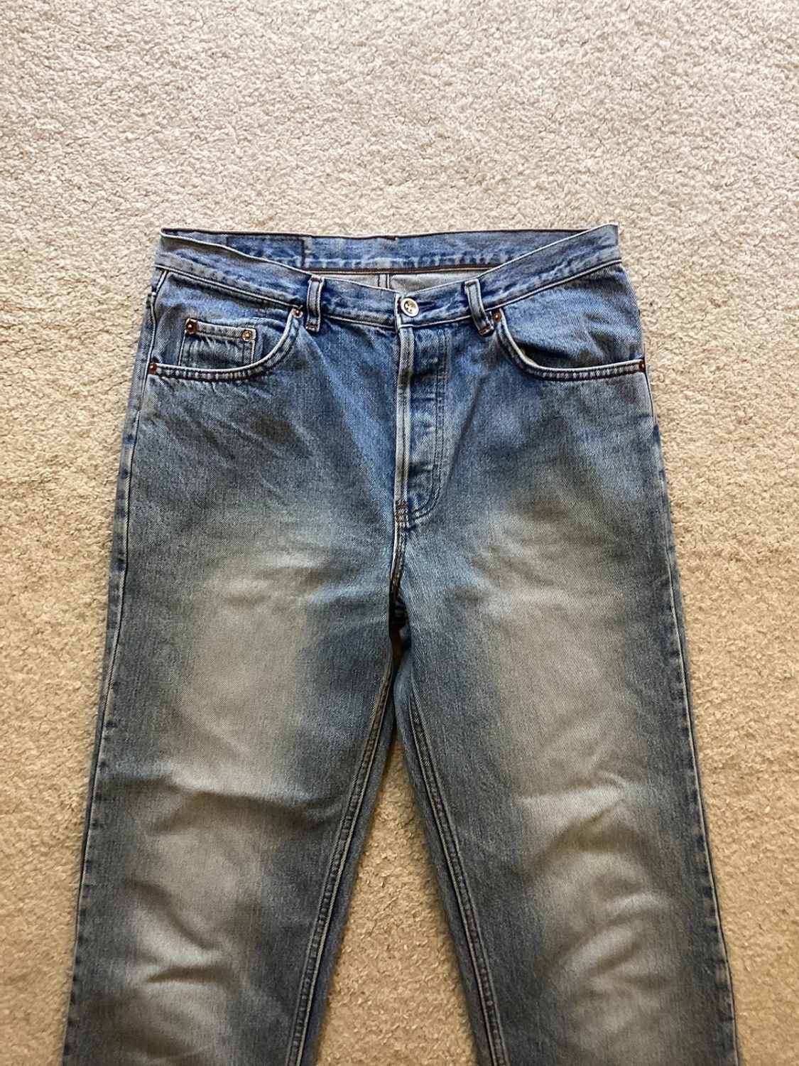 🔵 Jeans Levi's 501 Original - Bleu Clair Délavé - Taille W30