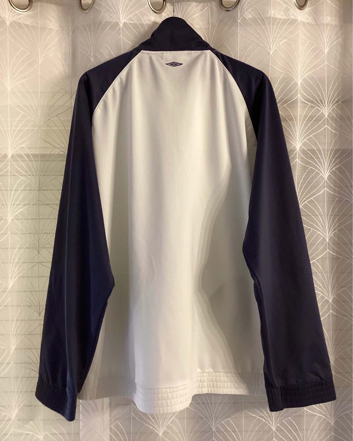 Veste de Survêtement Umbro - Blanc & Marine - Taille XXL