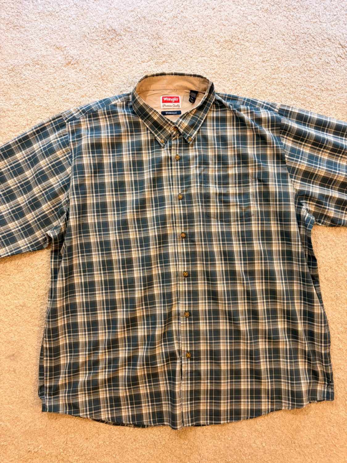 🔵 Chemise Wrangler Premium Quality Wrinkle Resist - Carreaux Marine/Kaki/Blanc - Taille 2XL