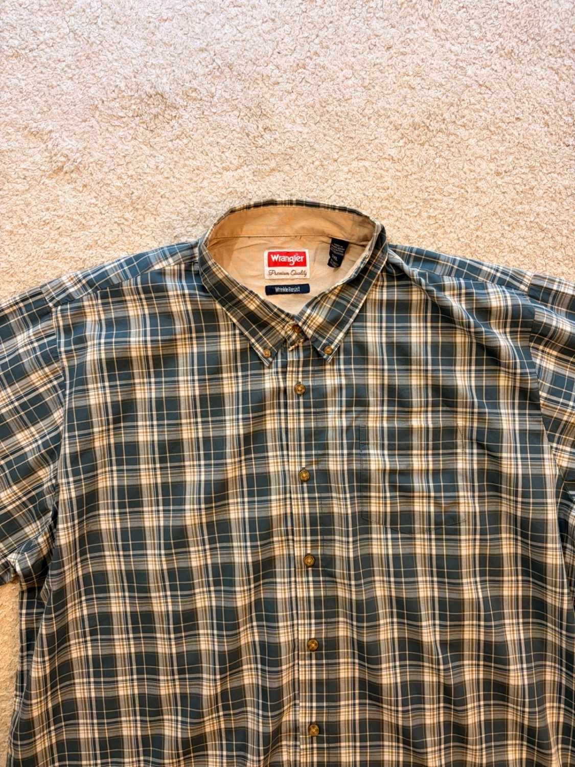 🔵 Chemise Wrangler Premium Quality Wrinkle Resist - Carreaux Marine/Kaki/Blanc - Taille 2XL