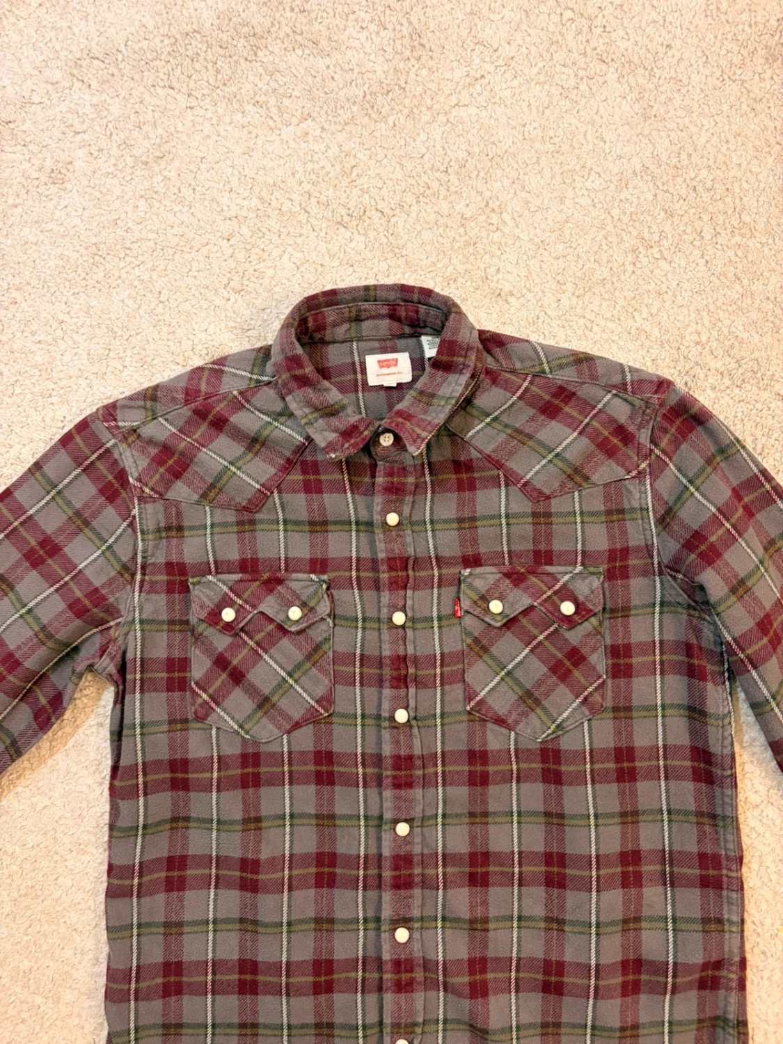 Chemise Levi's Homme Flannel - Carreaux Gris/Bordeaux/Kaki/Vert Foncé - Taille M