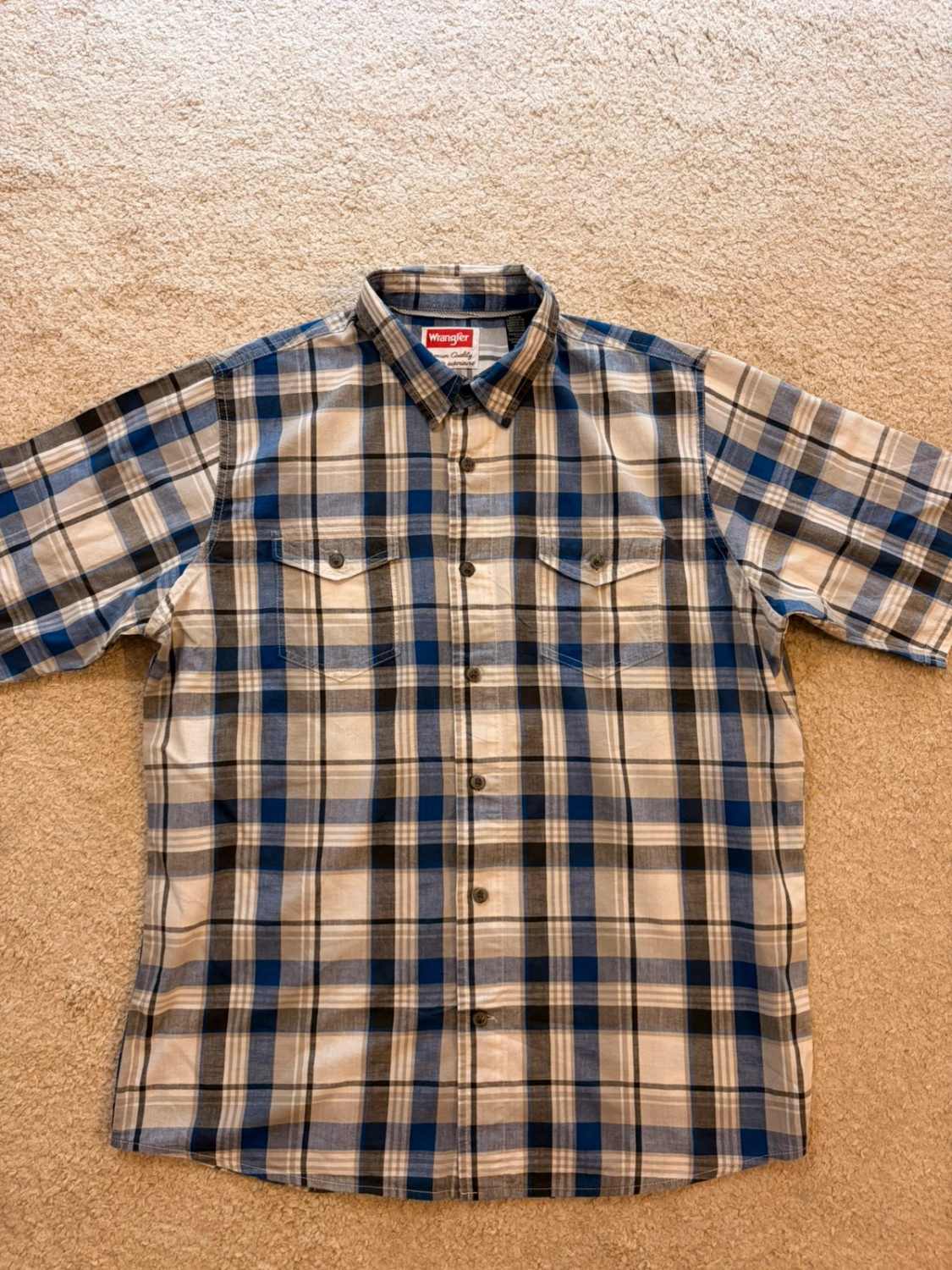 🔵🐘 Chemise Wrangler Premium Quality - Carreaux Bleu/Gris/Blanc/Noir - Taille L/G