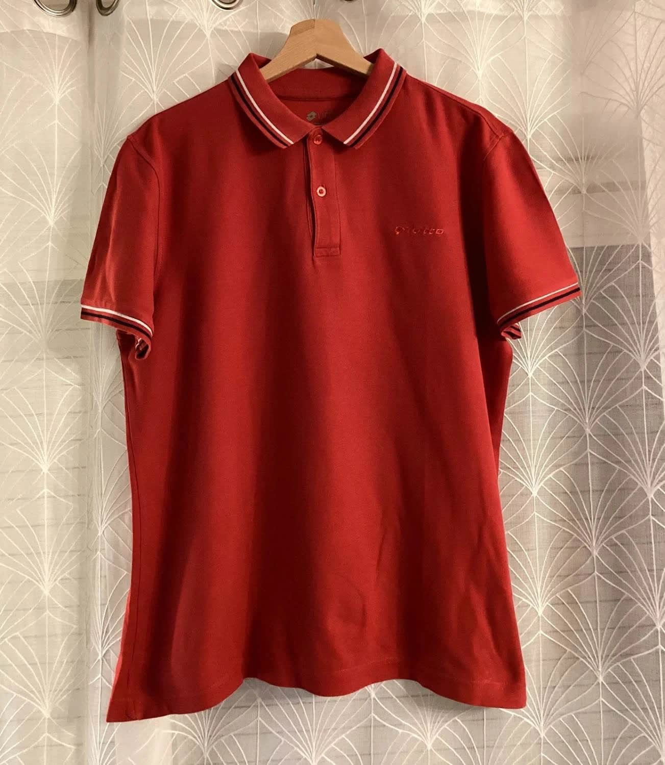 🔴 Polo Lotto Life’s - Rouge Vif - Taille M