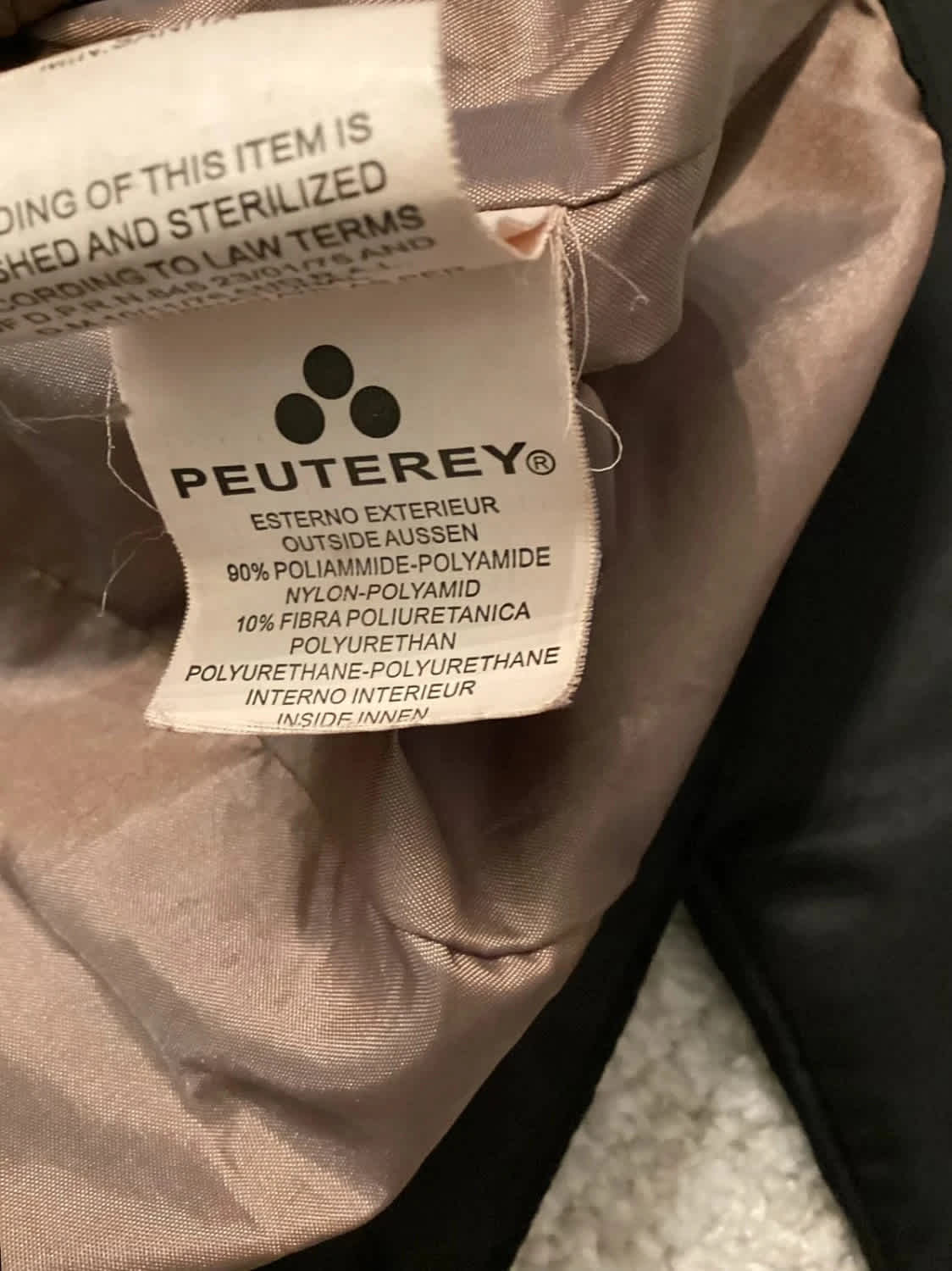 Veste Peuterey L en très bon état pour femme 🌟