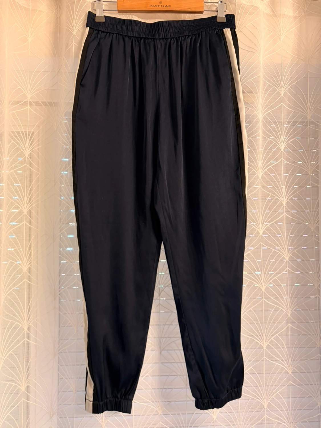 🔵 Pantalon de Survêtement Zara Basic - Marine avec Bandes Noires & Blanches - Taille S