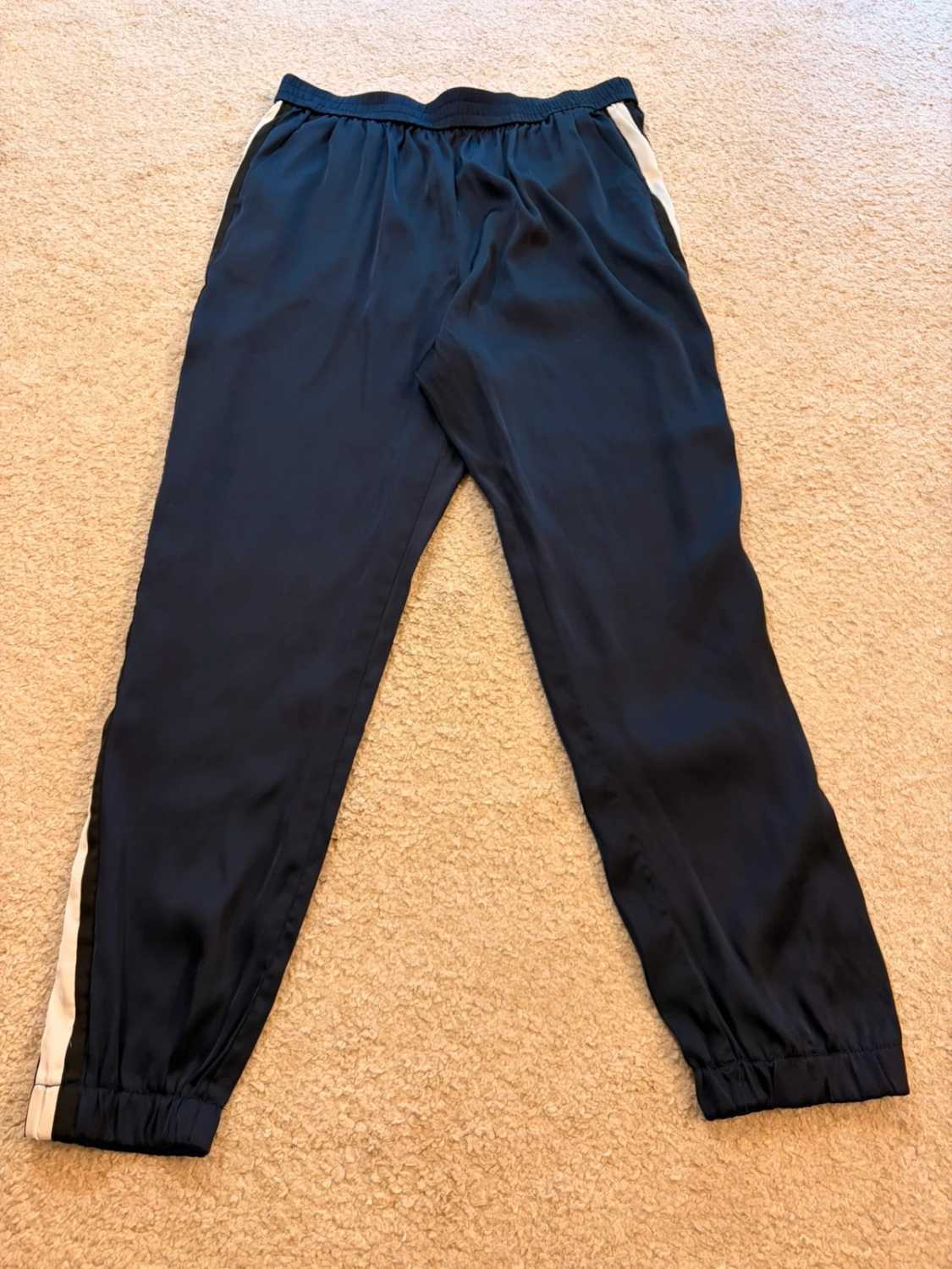 🔵 Pantalon de Survêtement Zara Basic - Marine avec Bandes Noires & Blanches - Taille S