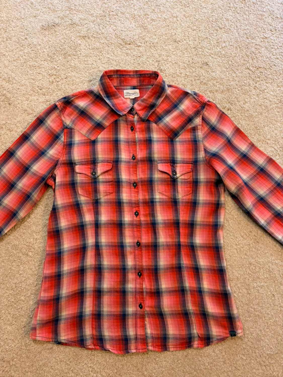 🍉🌊 Chemise Wrangler Flannel Femme - Carreaux Corail/Marine/Beige - Taille M