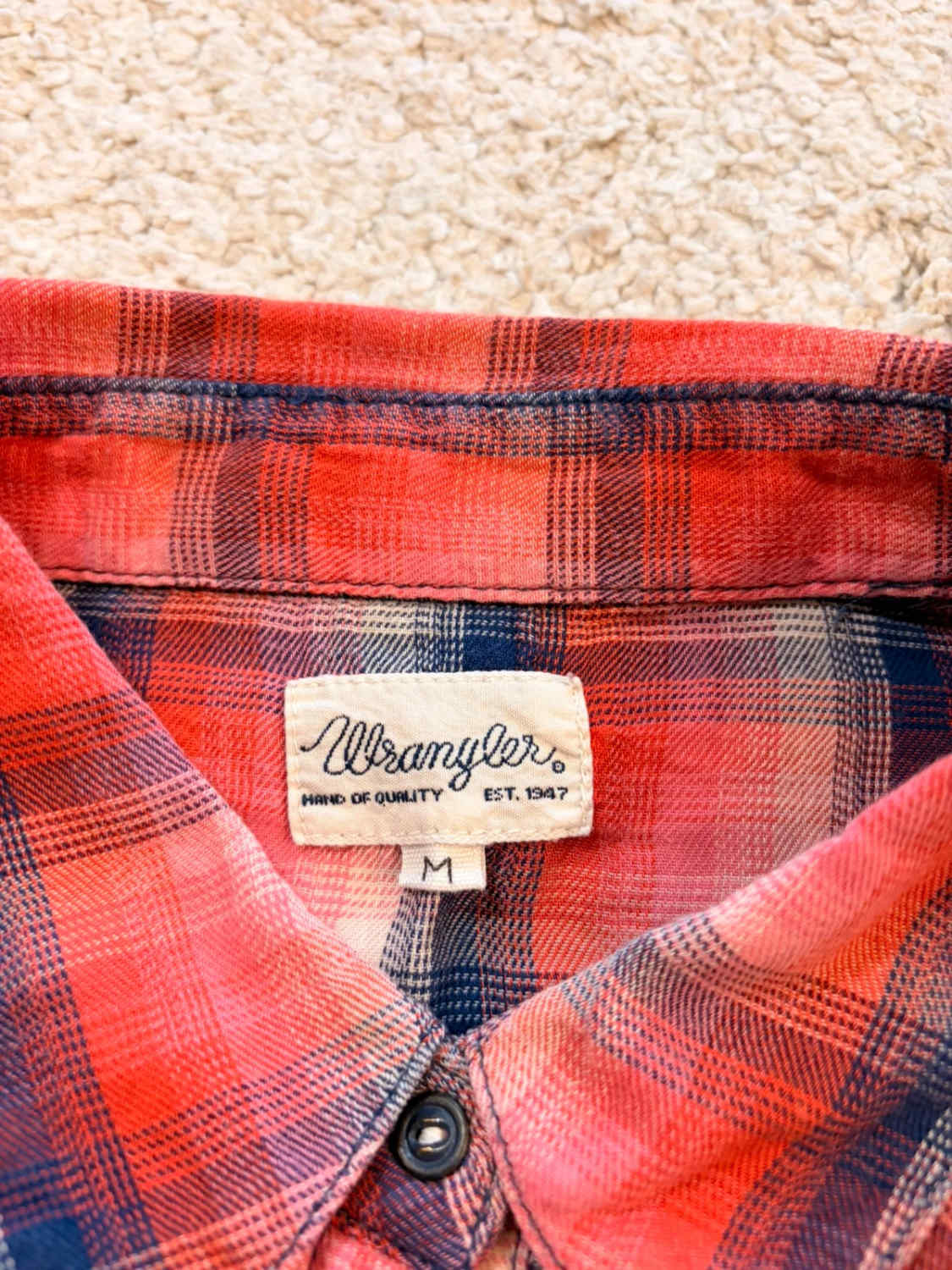 🍉🌊 Chemise Wrangler Flannel Femme - Carreaux Corail/Marine/Beige - Taille M