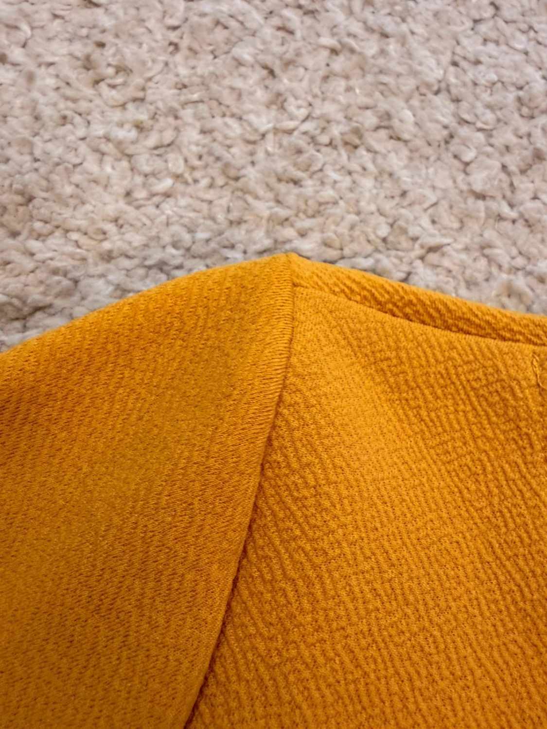 💛🌞 Tunique Zara Moutarde Col V - Éclat & Légèreté