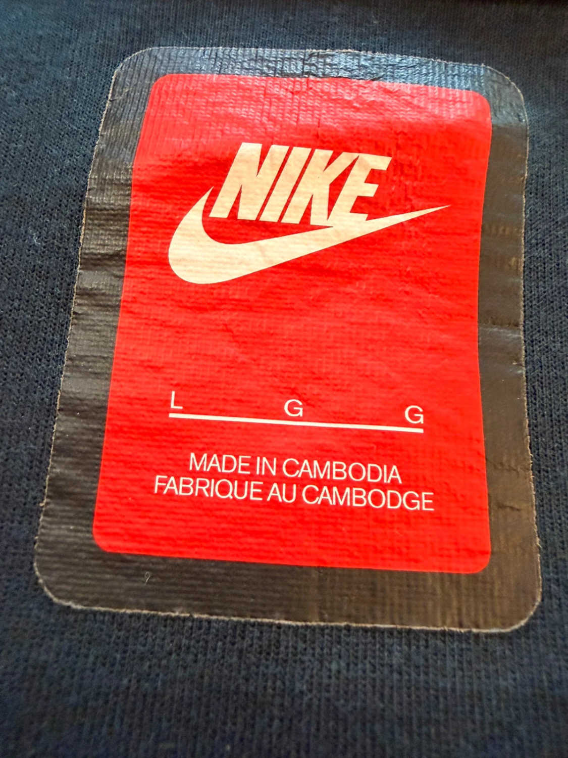 🌊🤐 Pull Nike à Capuche Zip Marine - Sportif & Pratique