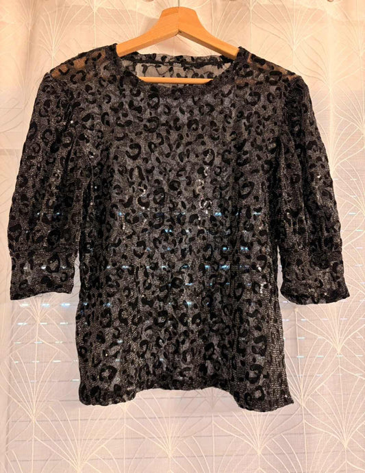 Blouse Zara Grise Transparente à Motif - Mystérieuse & Féminine