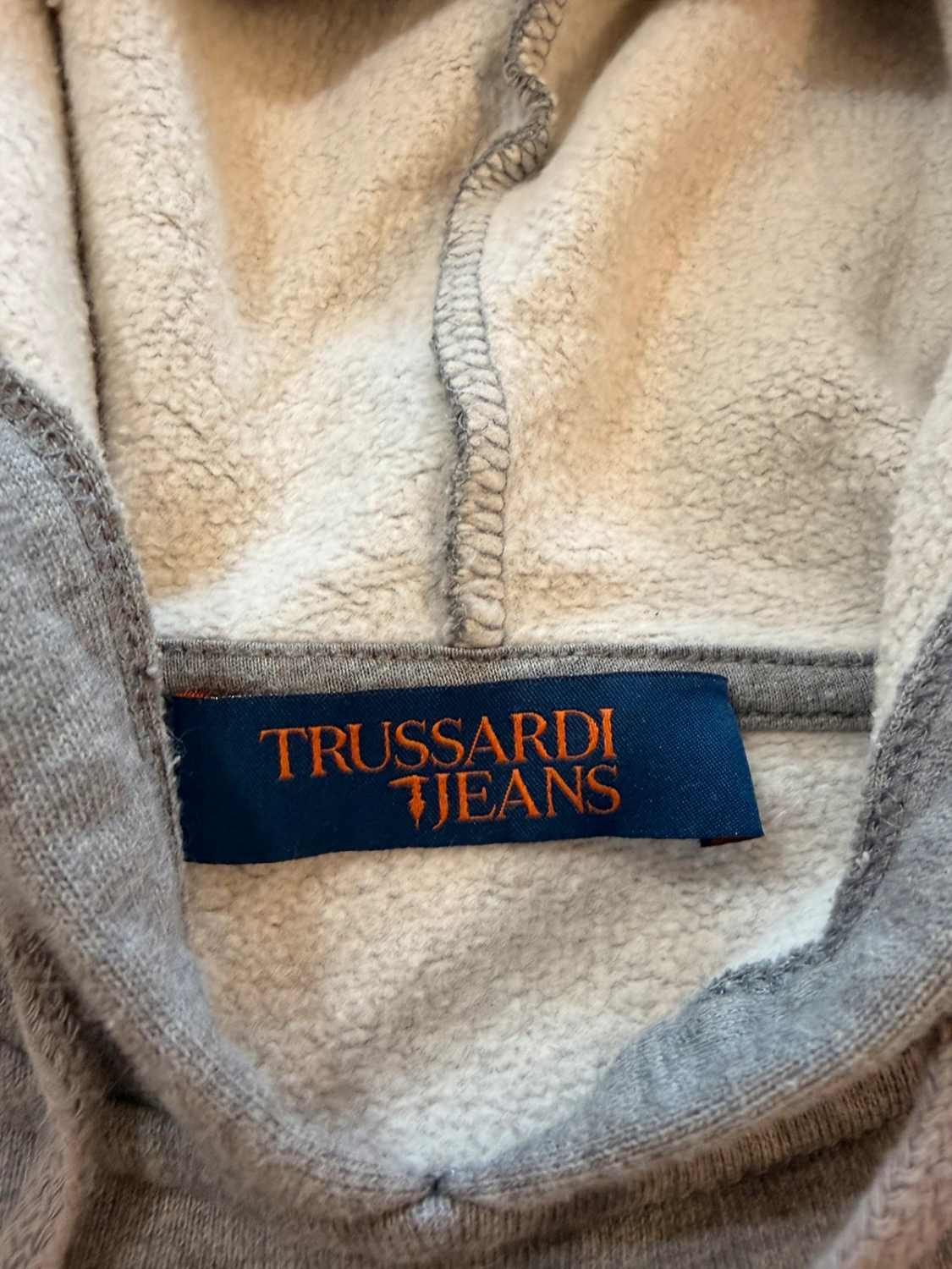 Pull Trussardi Jeans à Capuche Imprimé Gris - Streetwear Luxueux