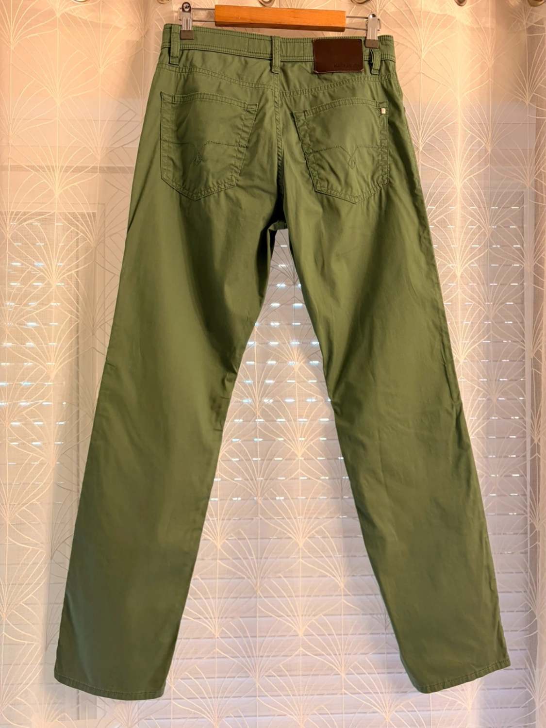 Pantalon Pierre Cardin Tailored Jeans Fit Vert - W28