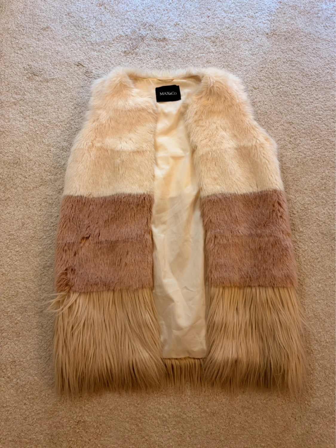 🧥🌸 Manteau Gilet Max&Co Faux Fur Crème/Rose - Douceur & Glamour