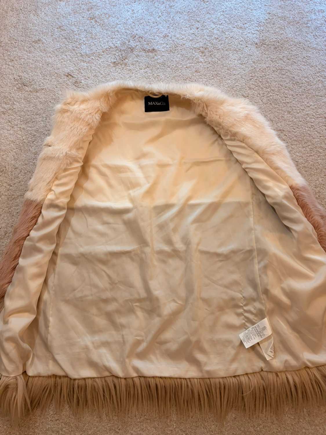 🧥🌸 Manteau Gilet Max&Co Faux Fur Crème/Rose - Douceur & Glamour