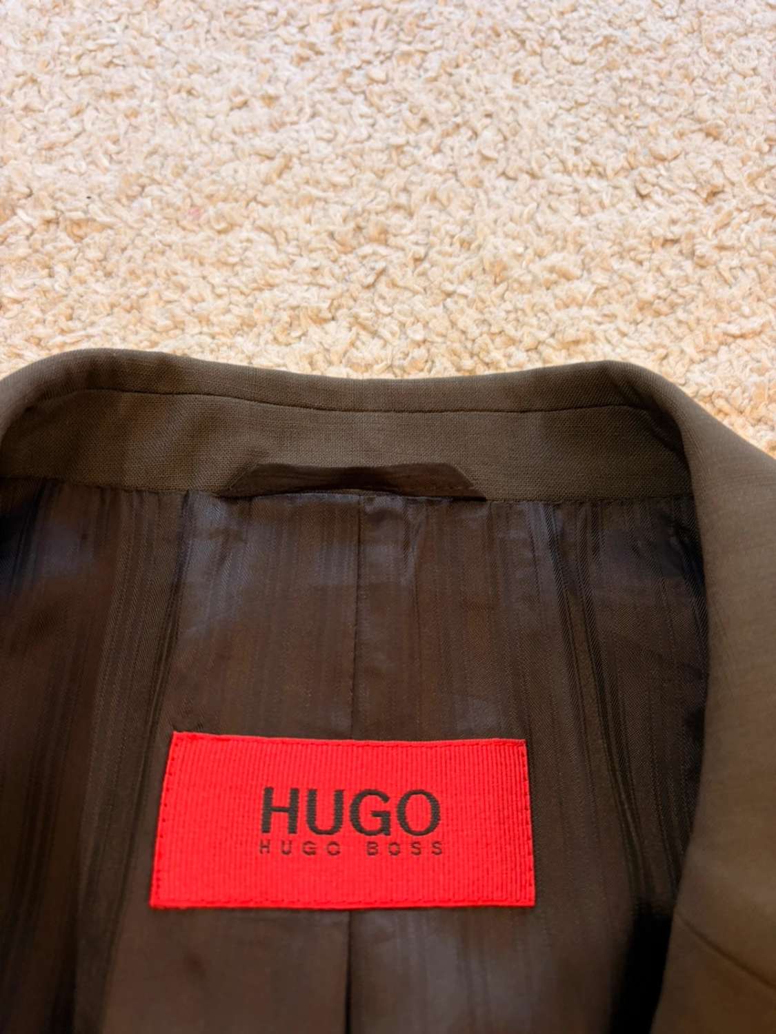 Blazer Hugo Boss Linea Rossa Kaki - Eccellenza della Sartoria