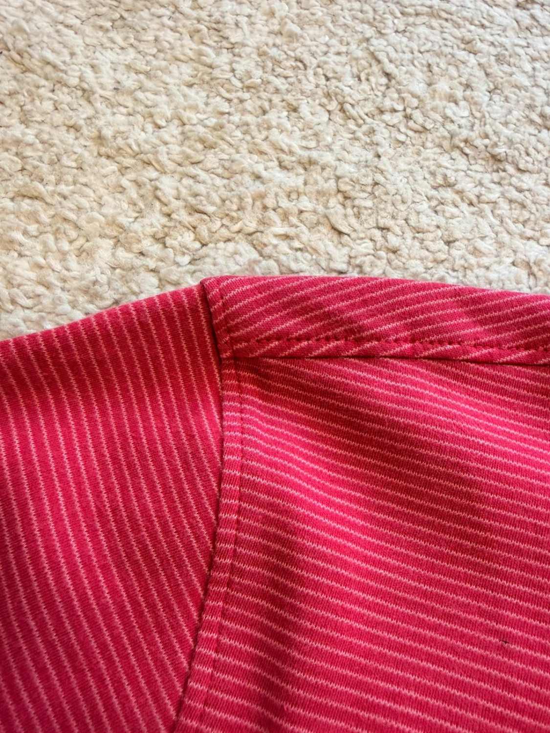 Polo Calvin Klein à Rayures Rouge/Blanc - Liquid Cotton & Élégant