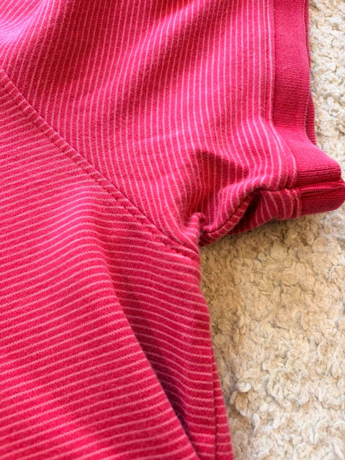 Polo Calvin Klein à Rayures Rouge/Blanc - Liquid Cotton & Élégant