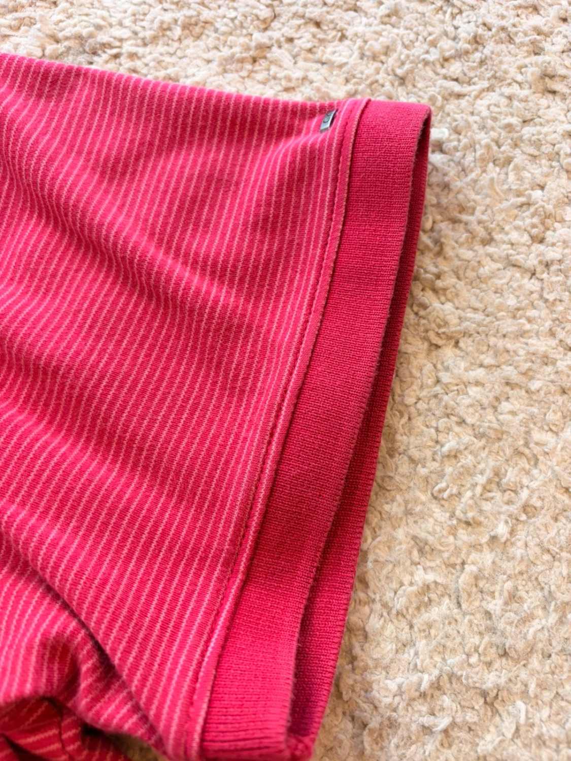 Polo Calvin Klein à Rayures Rouge/Blanc - Liquid Cotton & Élégant