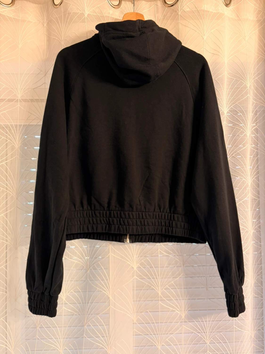 Nike Air Crop Hoodie Zwart - Streetwear & Gedurfd