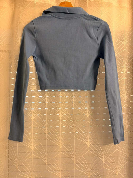 💎🔵 Top Zara Bleu Clair Col V - Minimaliste & Tendance