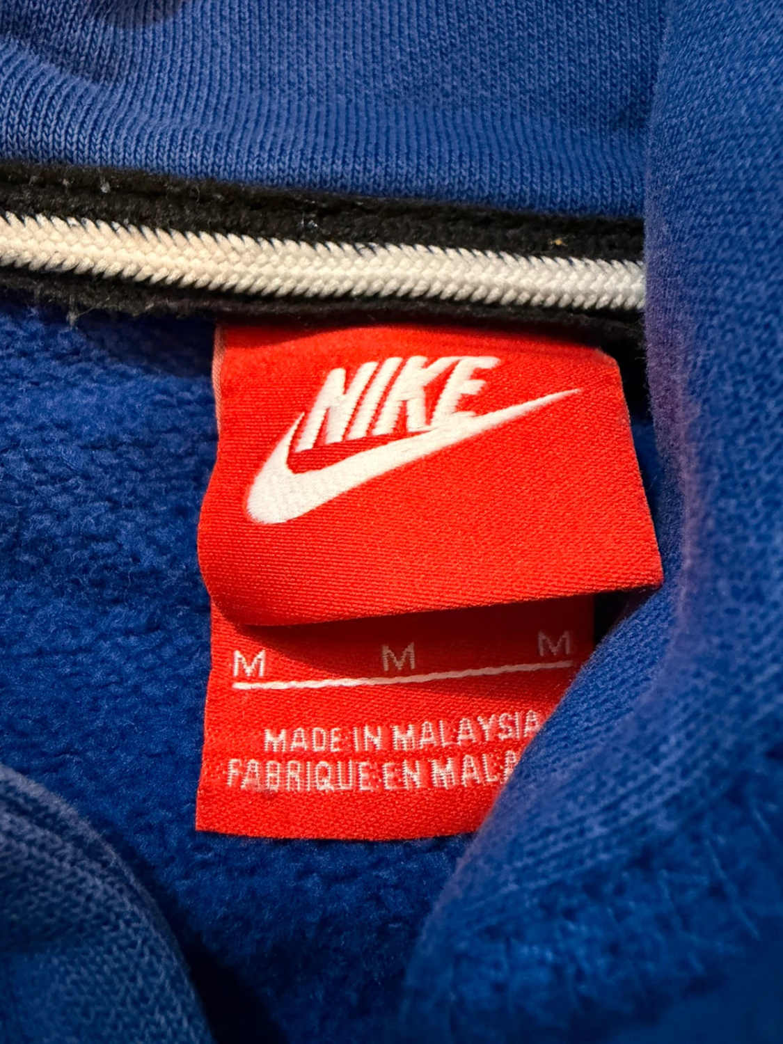 🟣🧥 Nike Purple Hoodie - Streetwear & Comfortable