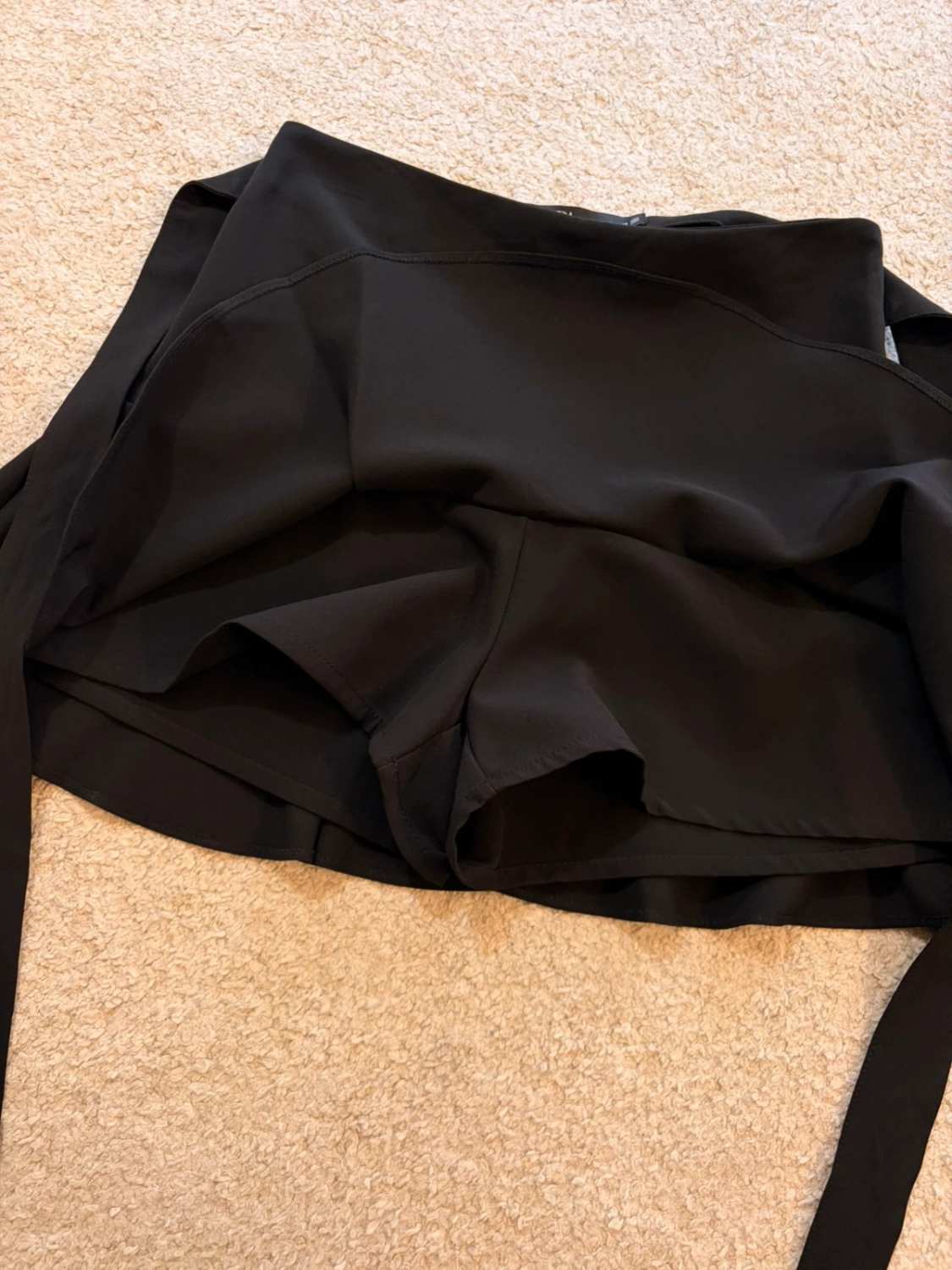 🖤 Jupe-Short Zara - Noir - Taille M