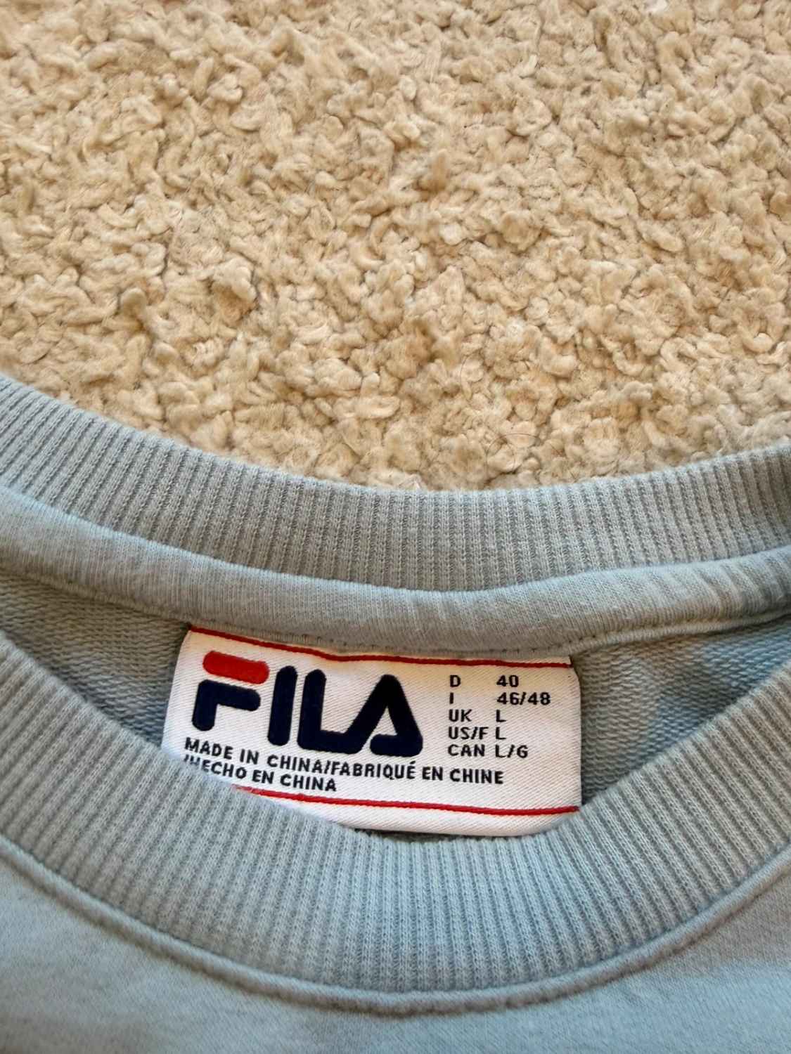 Pull Fila Bleu Clair avec Poches - Confort & Fonctionnalité