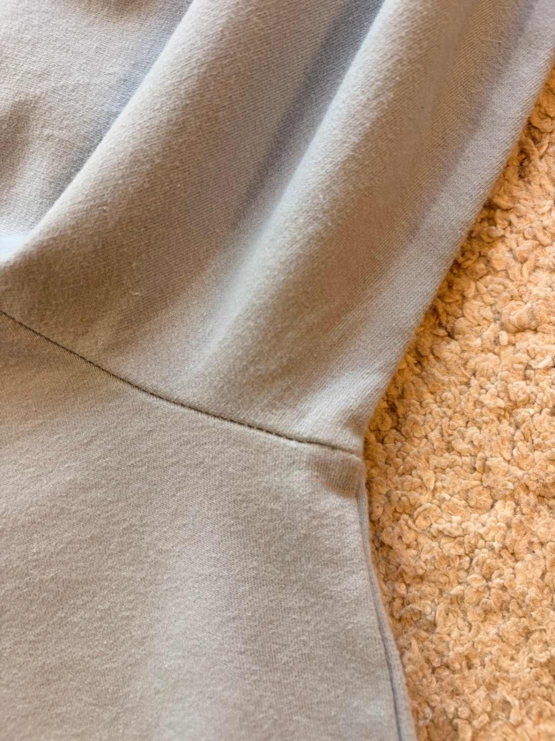 Pull Fila Bleu Clair avec Poches - Confort & Fonctionnalité